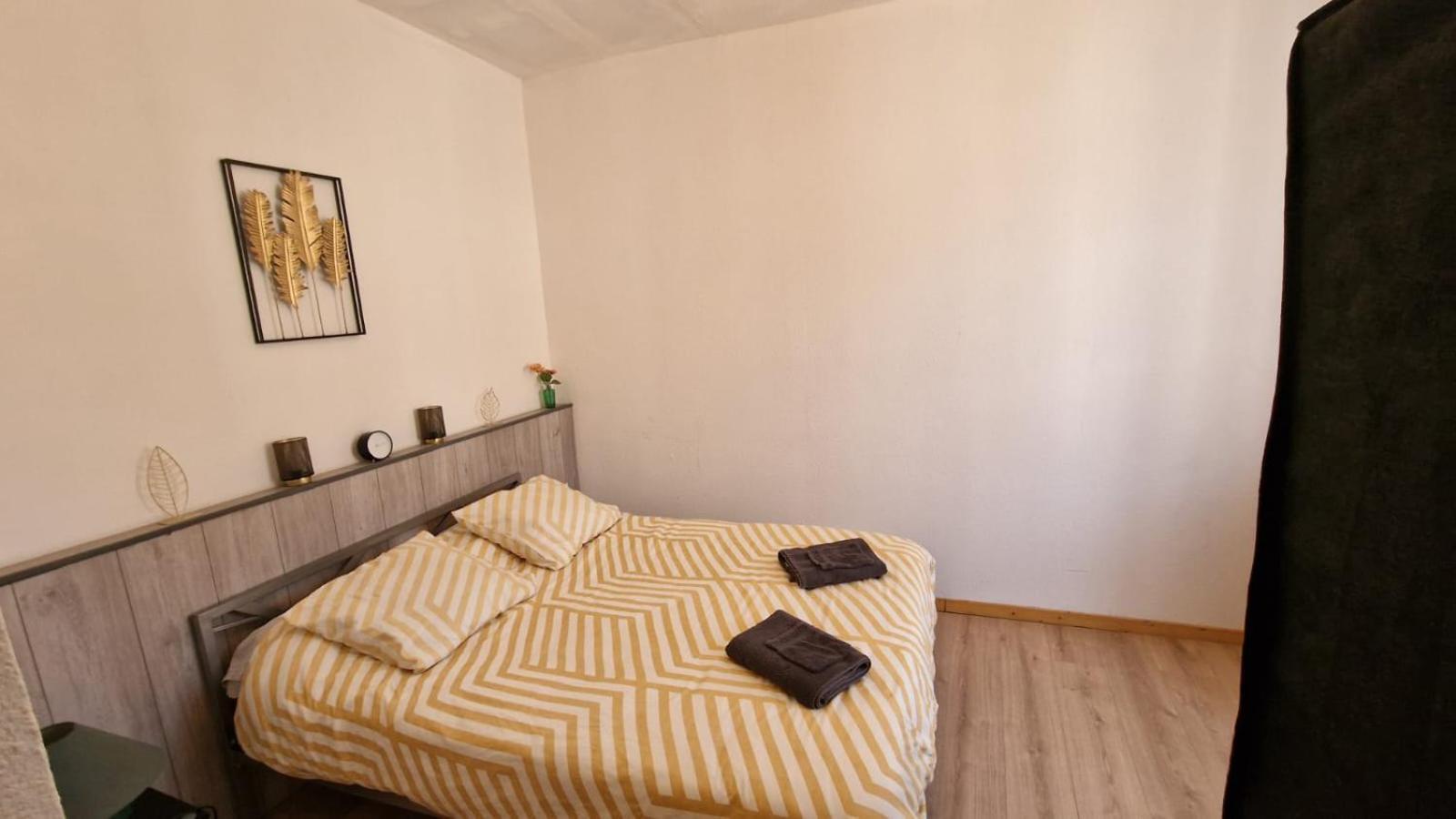 Appartement T2 Avec Balcon Proche Centre-Ville Narbonne Exterior foto
